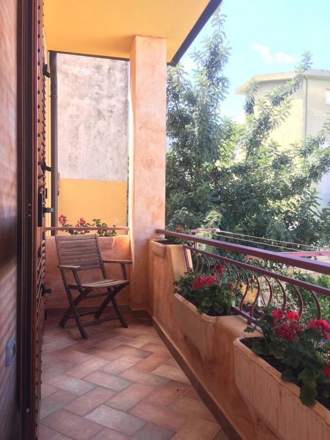 Casa Elena Apartman Dorgali Kültér fotó